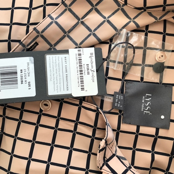 Brand new Lysse blouse with squared pattern - Picture 6 of 8